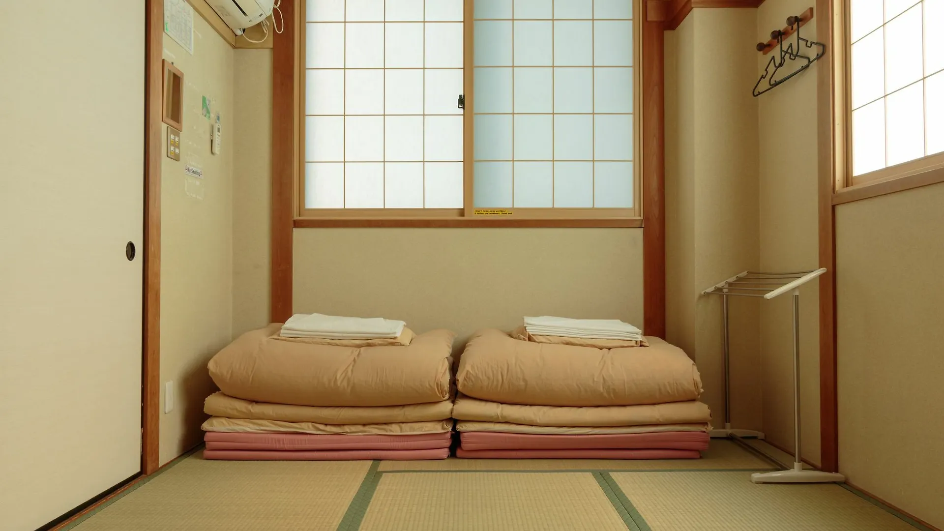 J-Hoppers Kyoto Guesthouse Japan